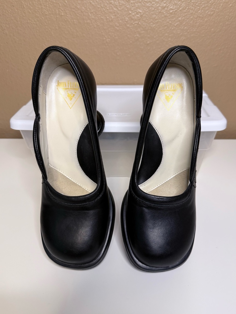 Fluevog | Mini Lily Darling | Black Leather Pump Round Toe Hourglass Heel US 6.5 - Picture 5 of 10